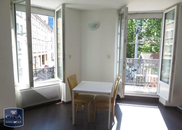 Appartement à louer 1 pièce 34.4m² Grenoble (38000)