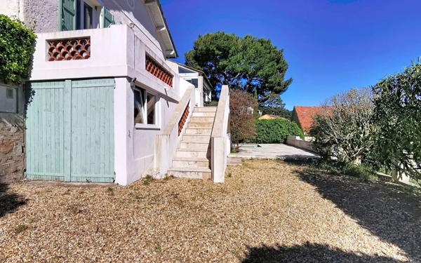 Maison à vendre    4 pièces • 90 m2 Saint-Mandrier-sur-Mer