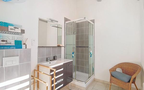 Maison à vendre    4 pièces • 90 m2 Saint-Mandrier-sur-Mer