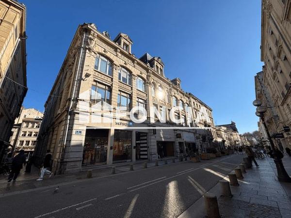 À vendre Local commercial 400 m² - Avignon 84000