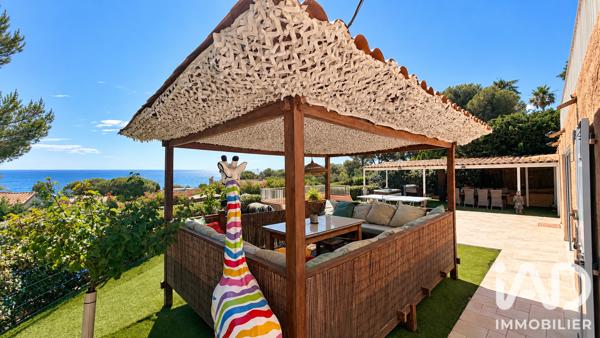 Maison (prestige) à vendre 7 pièces 173 m² Roquebrune-sur-Argens