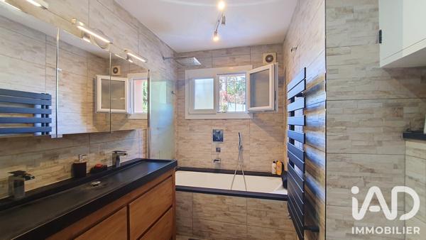 Maison (prestige) à vendre 7 pièces 173 m² Roquebrune-sur-Argens