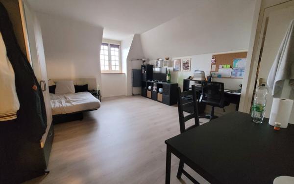 Appartement à vendre    1 pièce • 30 m2 Amiens