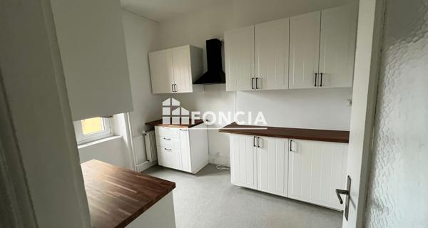 Location Appartement 4 pièces 85.5 m² - Strasbourg 67100