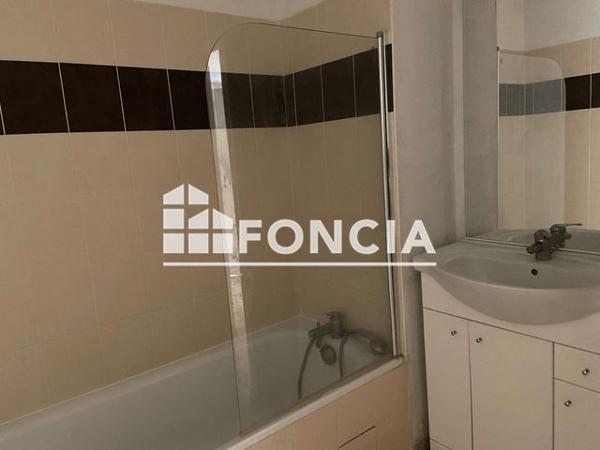 Location Appartement 2 pièces 37.79 m² - 16 BOULEVARD MARECHAL LECLERC Grasse 06130