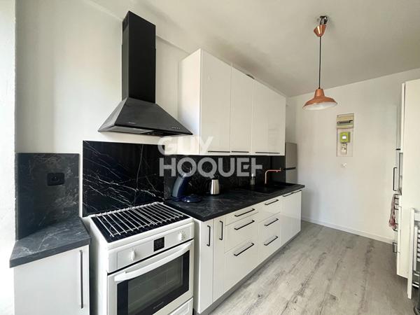 A LOUER - Appartement T2 meublé - Quartier St Michel à BREST.