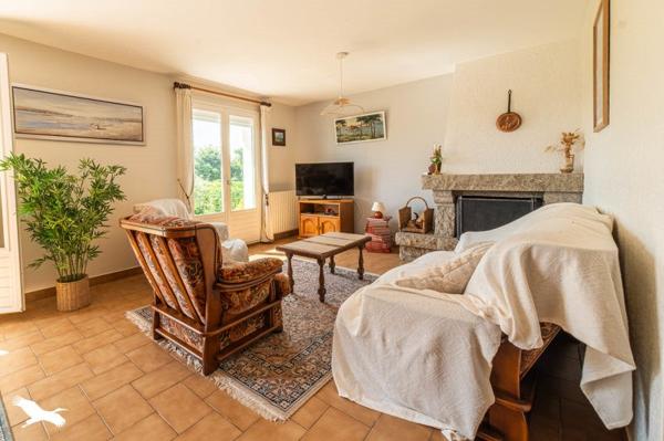 Maison à vendre 208 260 € Saint-Martin-des-Champs 5 p 139 m² DPE F