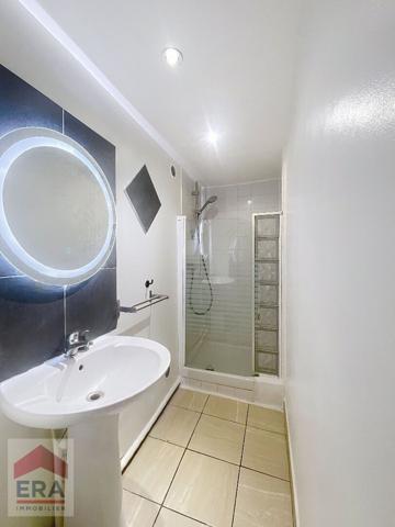 A VENDRE MARSEILLE 13006 CASTELLANE APPARTEMENT T2 CAVE INVESTISSEMENT