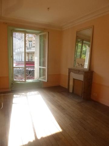 Appartement Paris 3 pièce(s) 60.11 m2