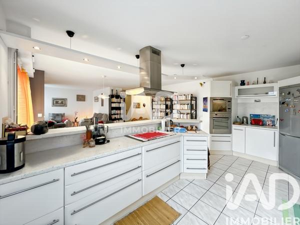 Appartement à vendre 5 pièces 115,7 m² Nîmes