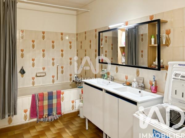 Appartement à vendre 5 pièces 115,7 m² Nîmes