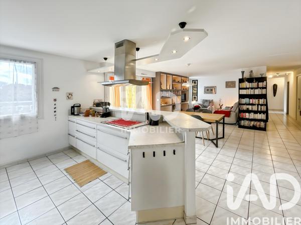 Appartement à vendre 5 pièces 115,7 m² Nîmes