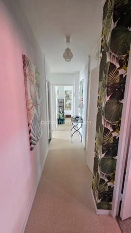 PROCHE CARMES BEL APPARTEMENT RENOVE AU 4 EME ETAGE SANS ASCENSEUR AVEC GARAGE ET CAVE