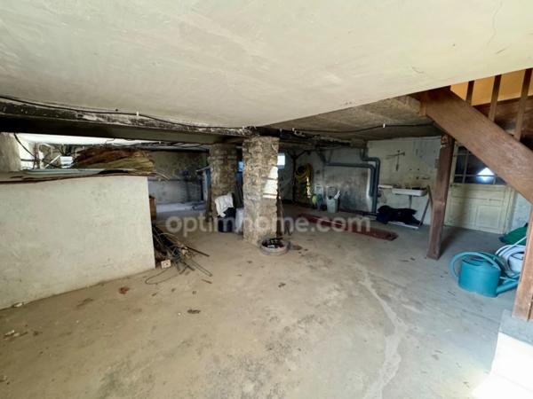 Maison à rénover SAINT SULPICE LES FEUILLES (87)
