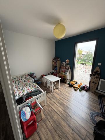 Maison  4 pièce(s)  3 chambre(s)  95 m²