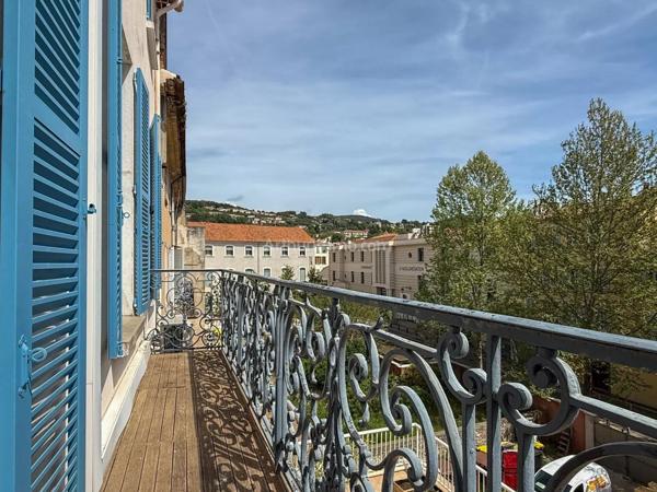 Vente Appartement 5 pièces 144 m2 à Draguignan
