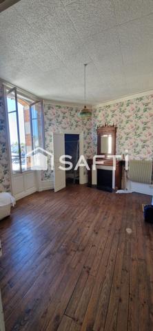 Maison des années 1900 beau potentiel