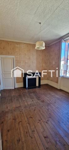 Maison des années 1900 beau potentiel