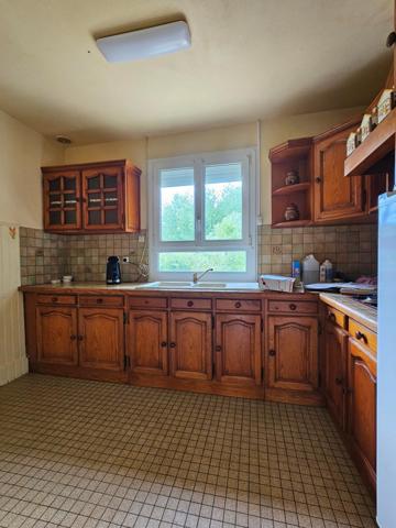 Maison à LA GUIERCHE, 72380 - 4 pièces 84m²