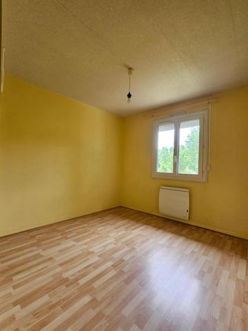 Maison à LA GUIERCHE, 72380 - 4 pièces 84m²