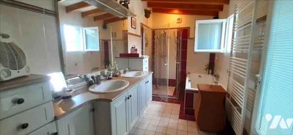 MAISON 4 CHAMBRES EQUEURDREVILLE CENTRE + GARAGE + JARDIN