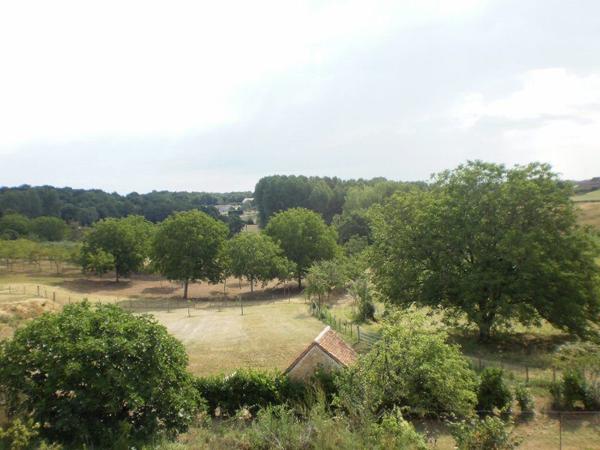 Maison à vendre |  Saint-Germain-des-Prés |  3 pièces | 139 m²