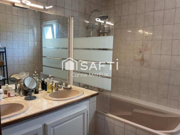 Maison rénovée + 285 m² de dépendances – Idéal artisan/projet pro – Fronton