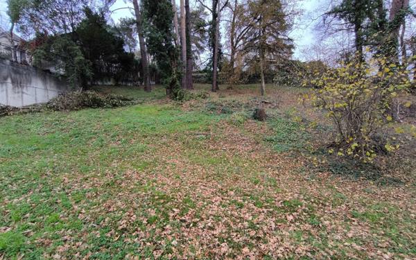 Terrain à vendre    Brive-la-Gaillarde