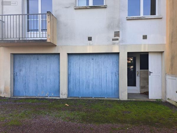 Garage fermé à vendre à Bayeux dans le Calvados (14400), ref : N3614