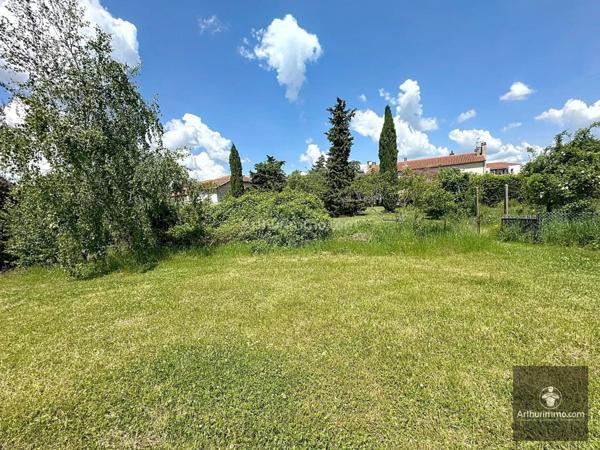 Vente Maison 10 pièces 240 m2 à Renaison