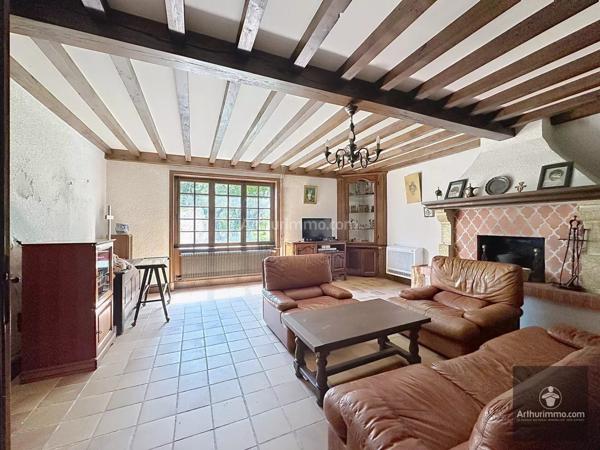 Vente Maison 10 pièces 240 m2 à Renaison