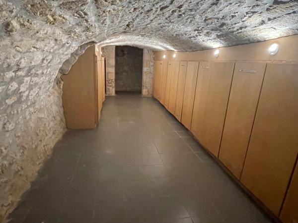 Local commercial 177 m²