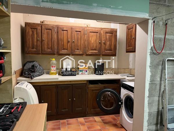 Magnifique appartement et bâtiment de 550m²!