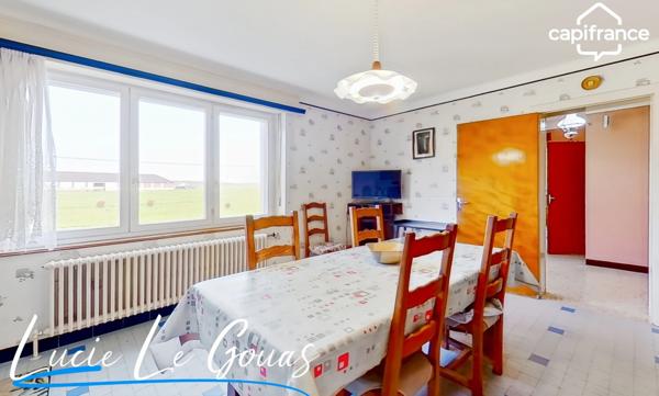 Maison individuelle de 186m² , 6 chambres, 2 garages, grand jardin.