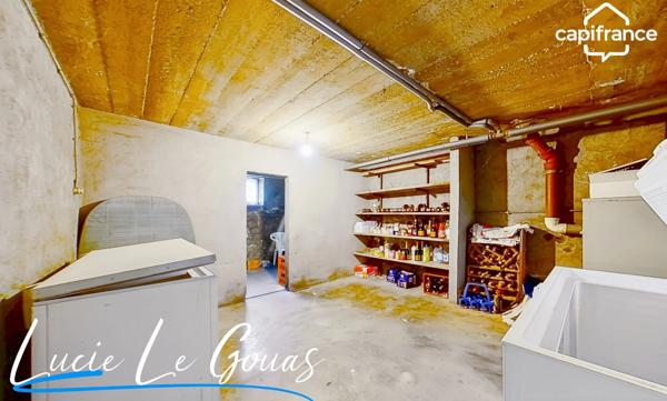 Maison individuelle de 186m² , 6 chambres, 2 garages, grand jardin.
