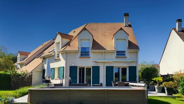 MAISON A VENDRE 6 PIECES A VILLEMOISSON (91) AVEC GARAGE ET PISCINE