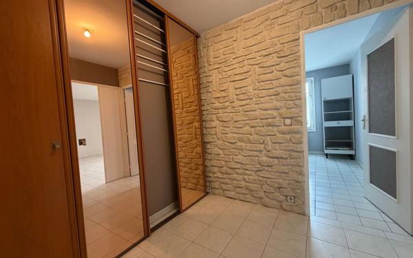 Appartement à louer    3 pièces • 67,20 m2 Noisy-le-Grand