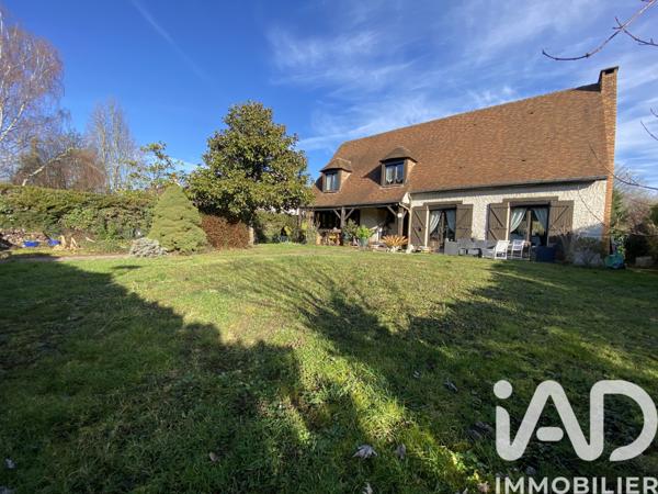 Maison à vendre 7 pièces 178 m² Saint-Fargeau-Ponthierry