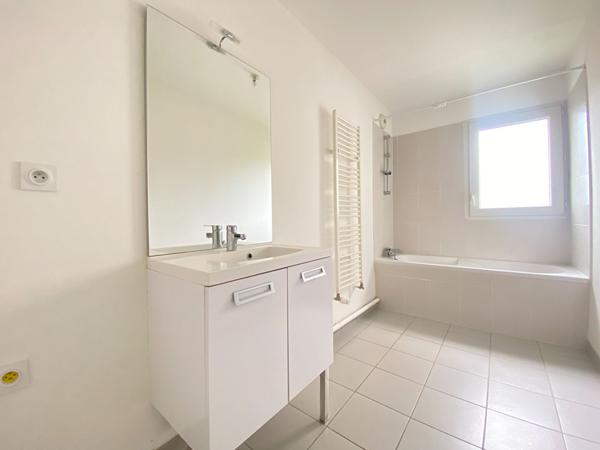 Appartement Nantes 3 pièce(s) 65.51 m2