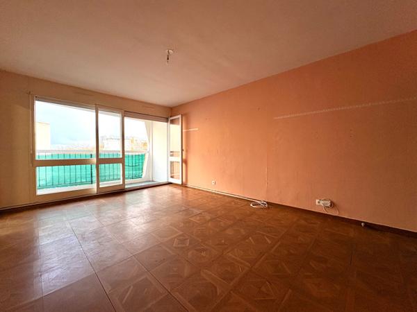 ANGERS - Appartement T3 de 72m2 de 2 chambres avec ascenseur, balcon, cave et stationnement en sous-sol !
