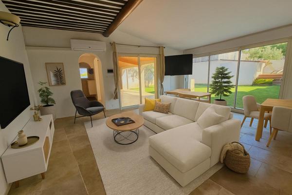 Maison Individuelle à Eguilles 4 pièce(s) 194 m2 sur un terrain de 687m2 avec Piscine