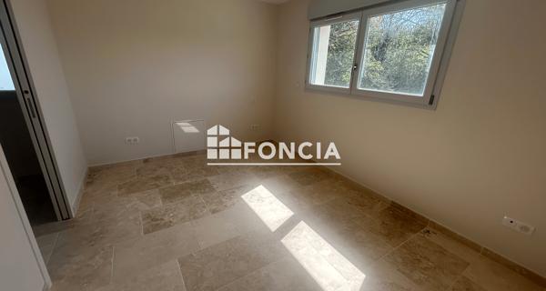 Location Maison 5 pièces 131 m² - Vienne 38200