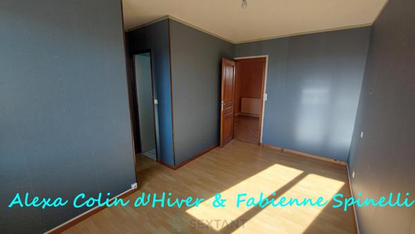 Pavillon PLAIN PIEDS 4 chambres sur sous-sol total à Vailly