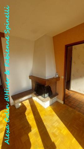 Pavillon PLAIN PIEDS 4 chambres sur sous-sol total à Vailly