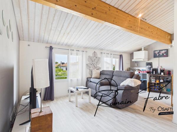 Maison familiale avec 6 chambres en double habitation dans un quartier calme