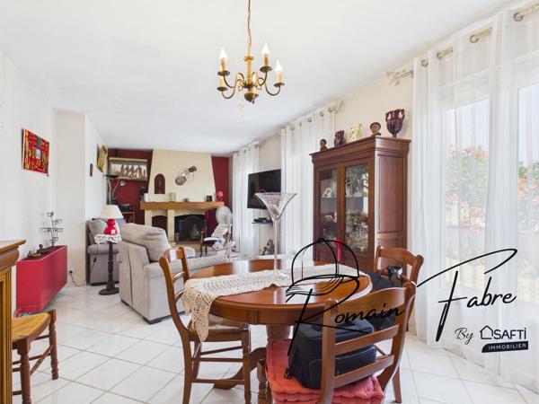 Maison familiale avec 6 chambres en double habitation dans un quartier calme