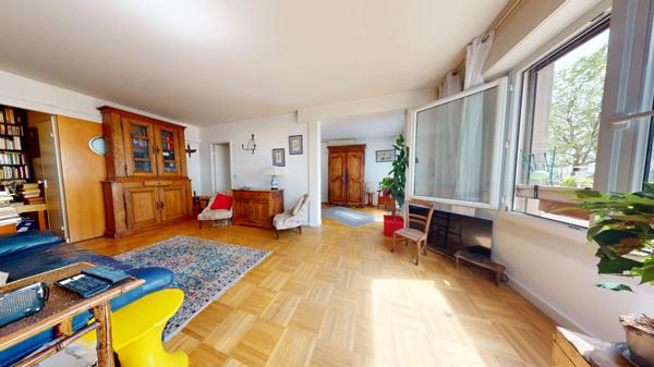 Appartement 4 pièce(s) 75 m² Confort de vie et attractivité financière.