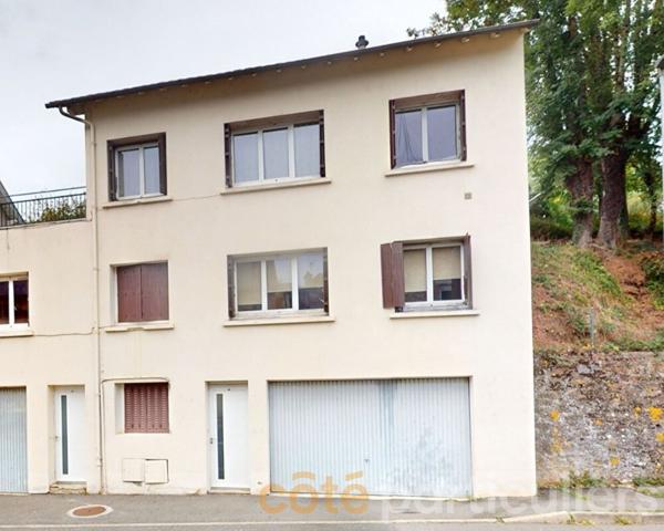 Vente
                Immeuble85 m² - 4 Pièces -
                    RODEZ (12000)
