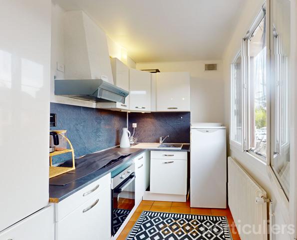 Vente
                Immeuble85 m² - 4 Pièces -
                    RODEZ (12000)