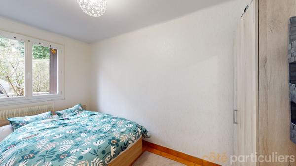 Vente
                Immeuble85 m² - 4 Pièces -
                    RODEZ (12000)